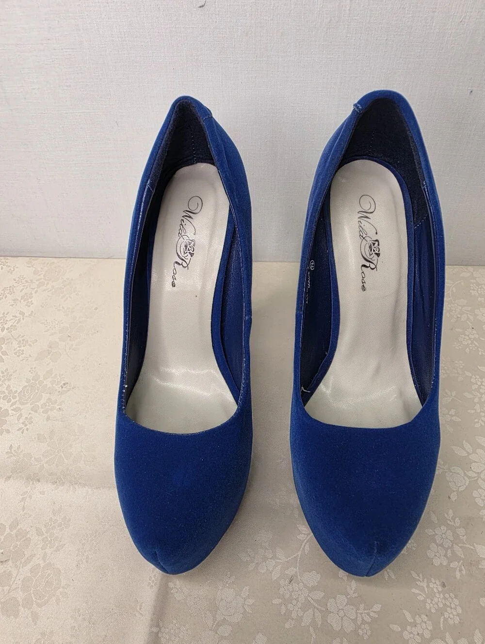 Wild Rose Royal Blue Velvet High Heel Platform Pumps Size 7.5 Stiletto